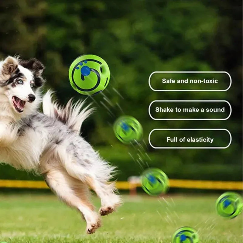 Perro saltando para atrapar pelota juguete verde con sonido, seguro y elástico para mascotas