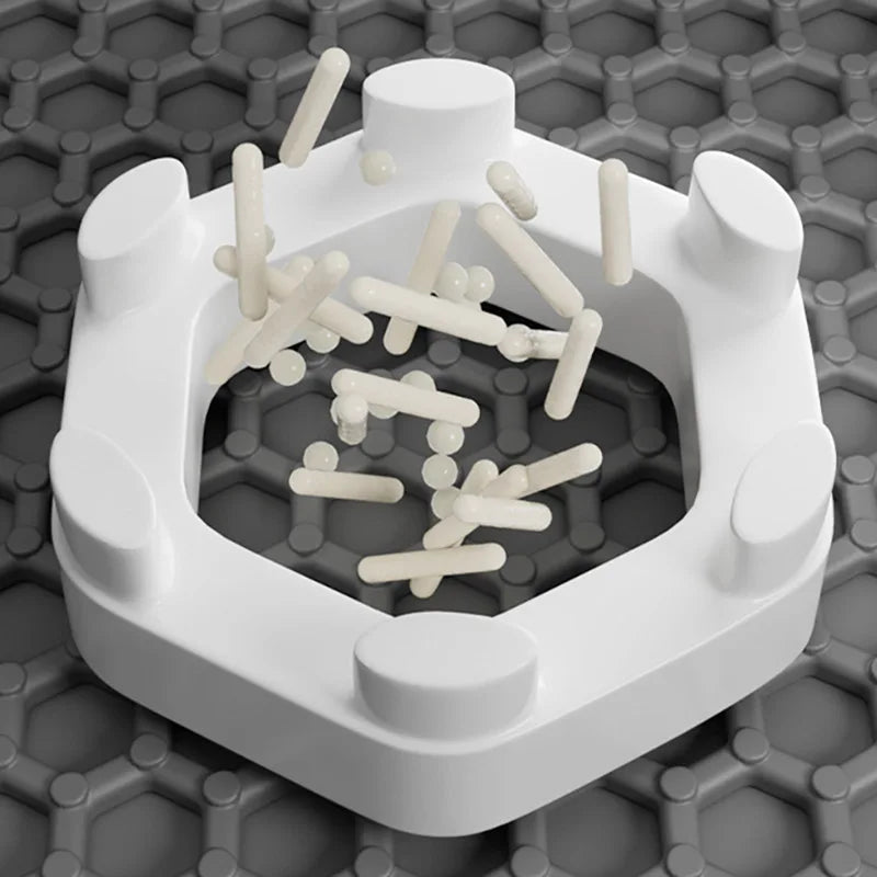 Juguete interactivo para mascotas con palitos y bolas en diseño hexagonal