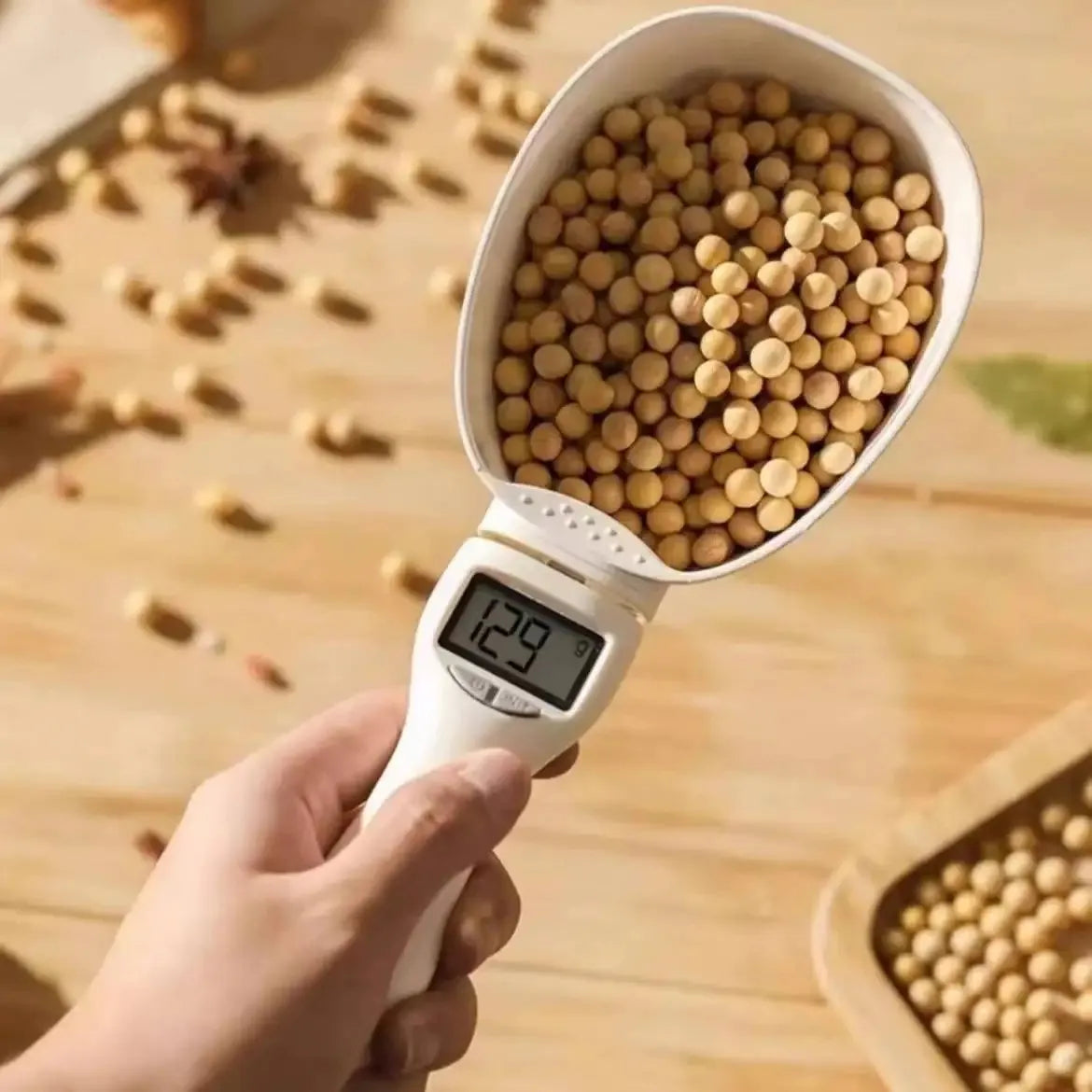 Cuchara medidora digital con soja para alimentación mascotas, peso exacto 129g