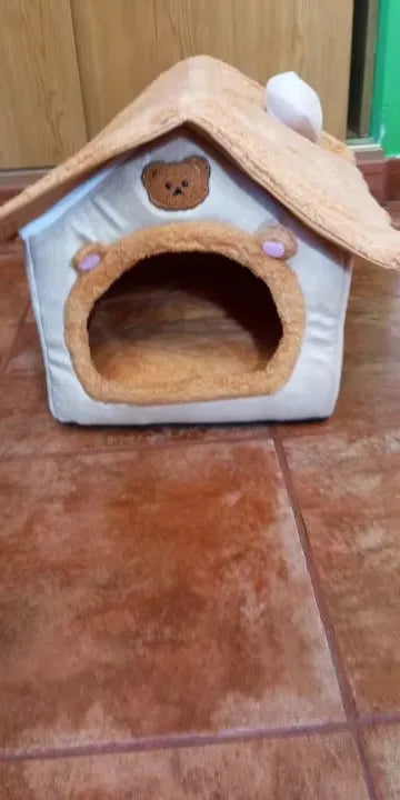 Casa para mascotas con diseño de oso, ideal para perros y gatos, cómoda y acogedora