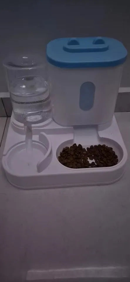 Comedero y bebedero automático para mascotas con comida seca y agua fresca